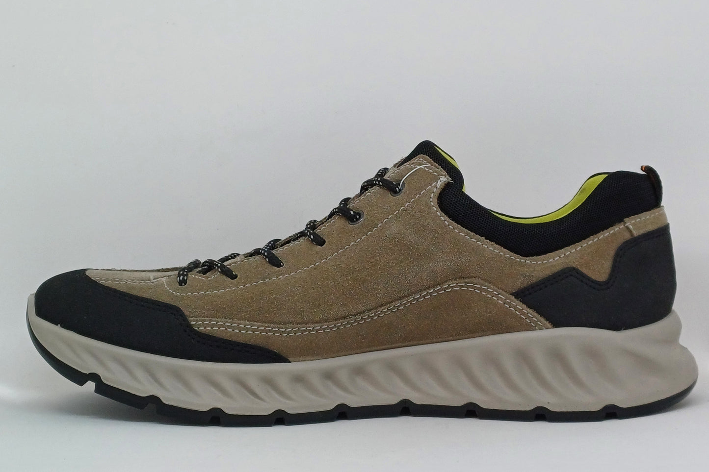 ARA BEIGE TREKKING HERRE SKO