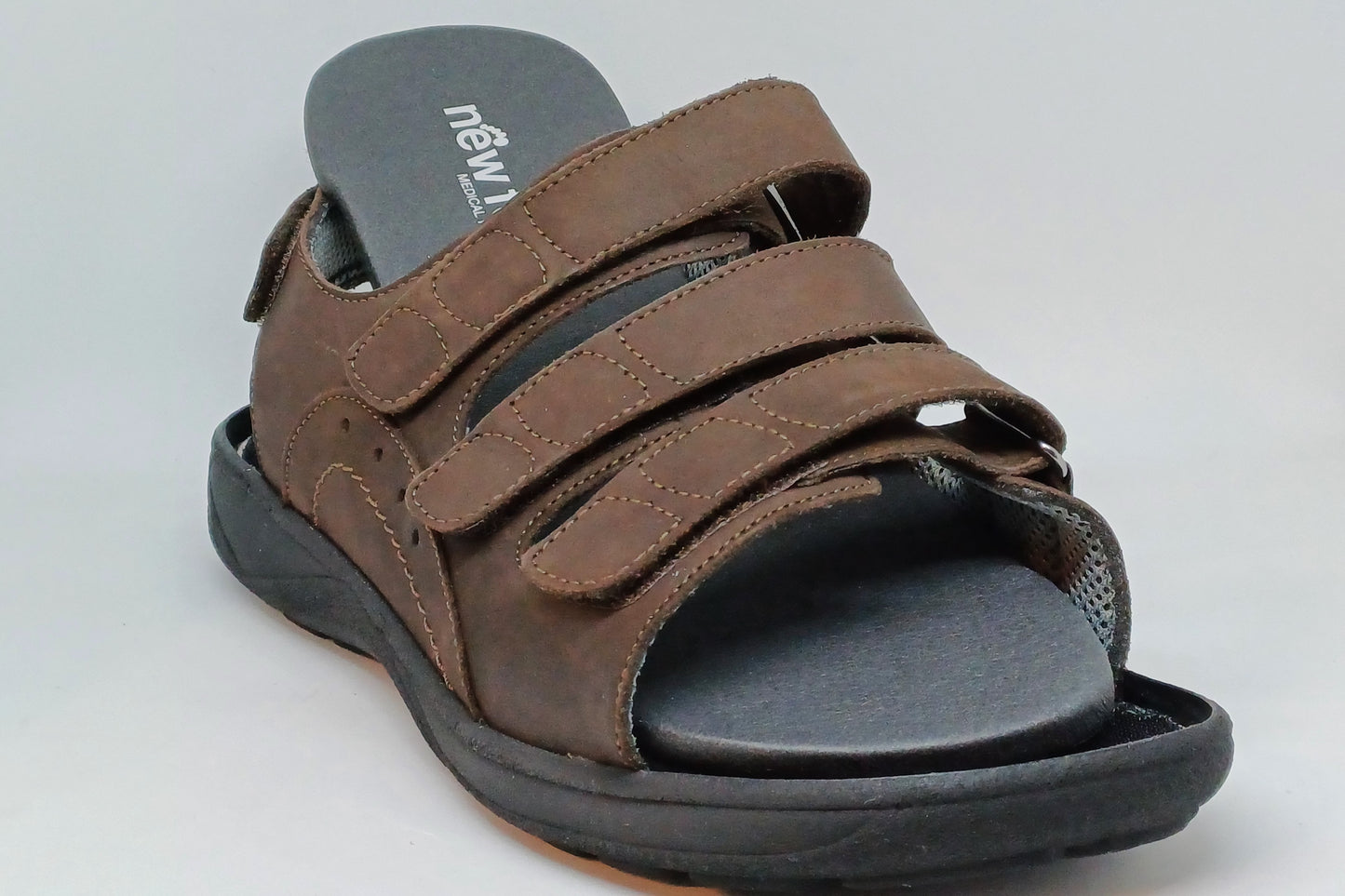 NEW FEET HERRE SANDAL